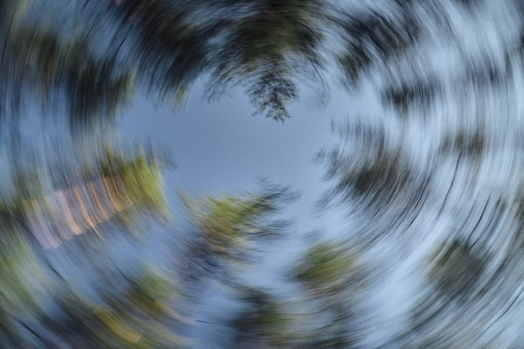 降息之下怎么让财物装备逆风翻盘？